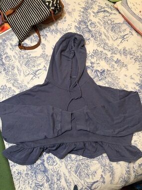 Forever 21 Crop Hoodie Blue Size Small